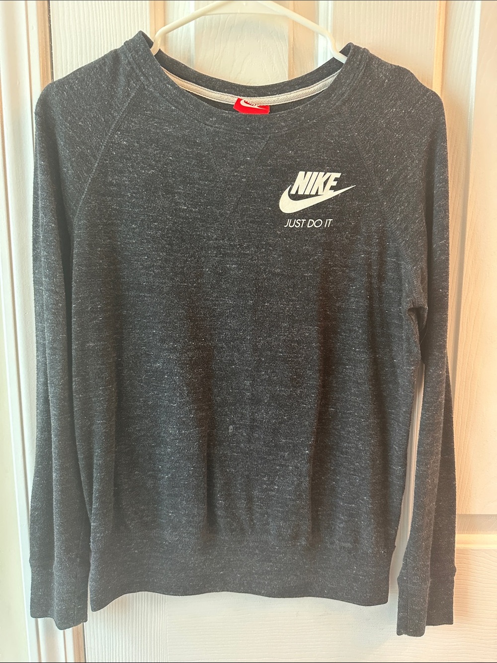 Nike Dark Heather Gray Long Sleeve Crewneck Sweatshirt